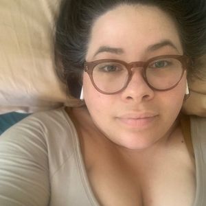 Meet your Posher, Lee-anne